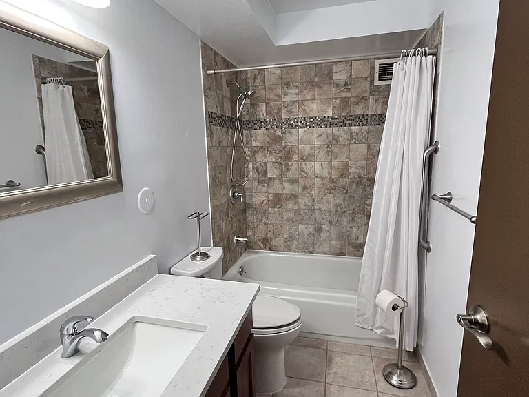 3022 S Wheeling Way #111 — Photo 18