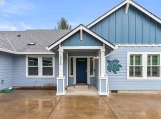 10360 Skyview Rd, Tillamook, OR 97141