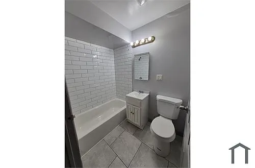 311 Bond St #2 Photo 1