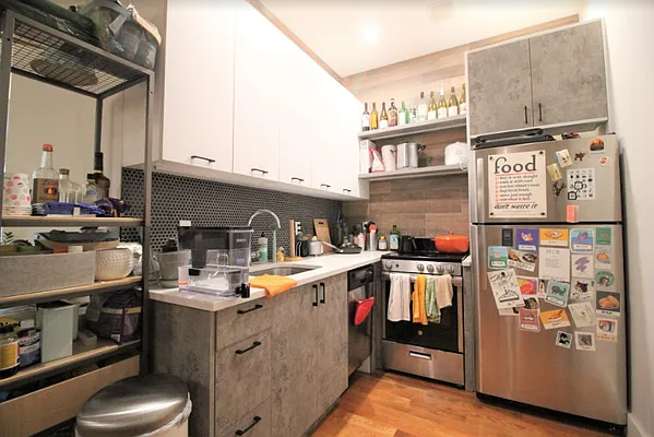 Rented by Hagstrom Management Inc | media 10