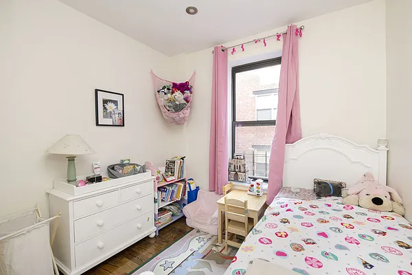 Rented by Compass | media 8