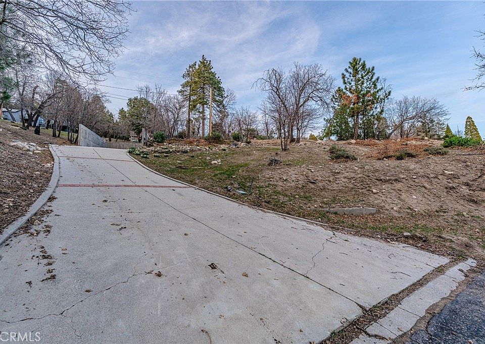 1st image of 70 Panorama Rd #A