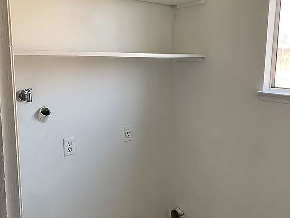3rd image of 2533 W Chestnut Ct #2533