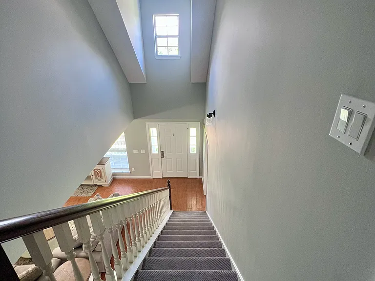 2111 Pentland Rd — Photo 18
