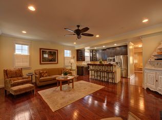 820 Bay Ridge Ave, Annapolis, MD 21403