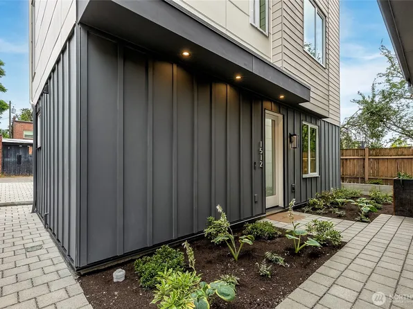1512 NW 59th Street, Seattle, WA 98107