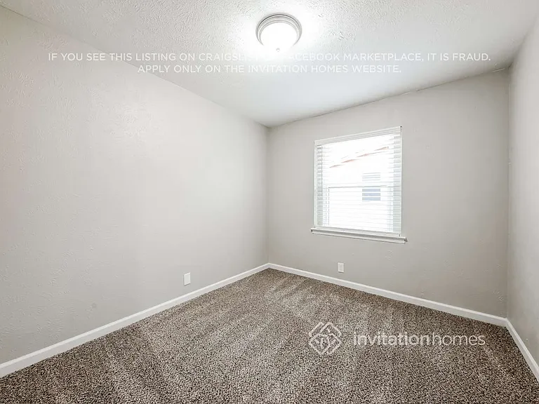2740 Blue Ridge Dr — Photo 13