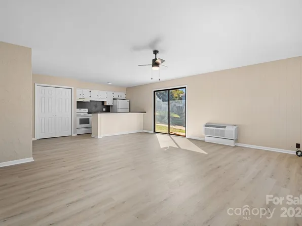 63 14th St SE, Hickory, NC 28602