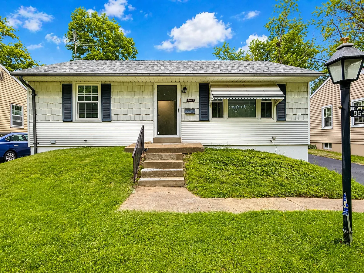 Building Photo - 8649 Kathlyn Dr