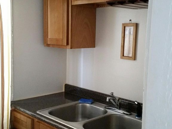 kitchen washer and dryer hook up