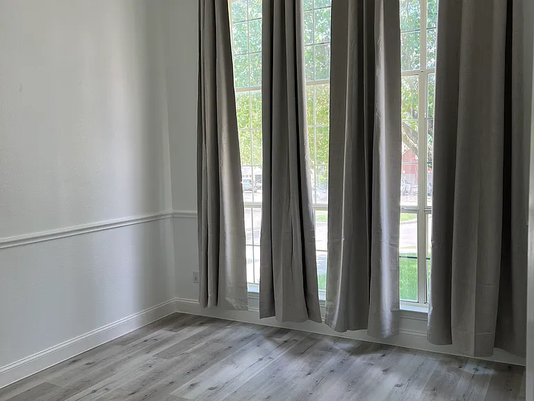 7717 Lakecrest Ct — Photo 21