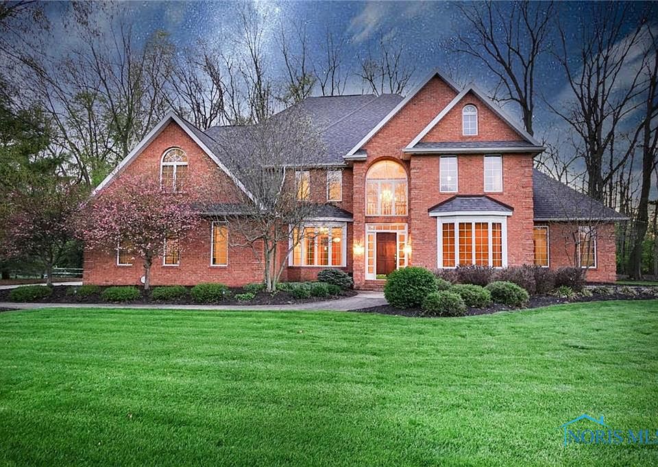 1st image of 460 Scarlet Oak Dr