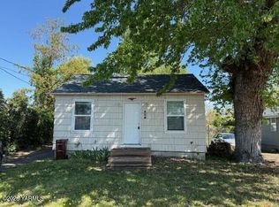 721 N 15th Ave, Yakima, WA 98902