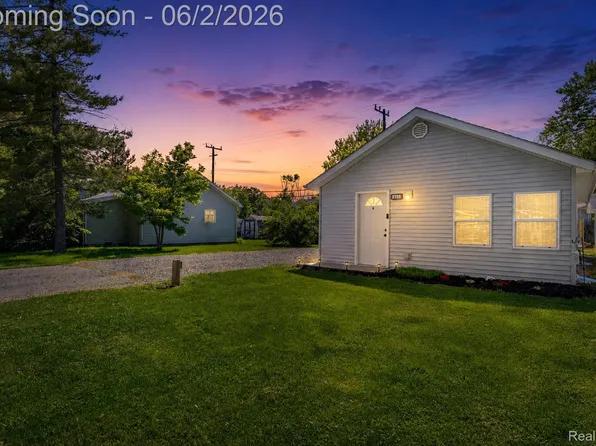4333 East Ave, Newport, MI 48166