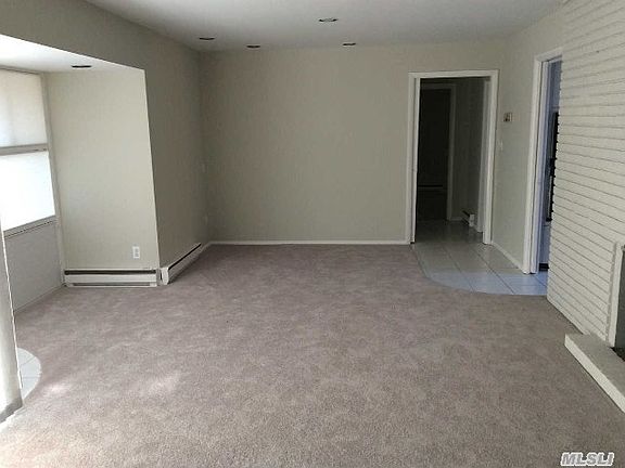 3rd image of 40 Shelter Ln