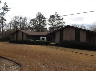 6974 Columbus Rd, Lizella, GA 31052
