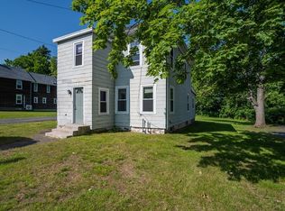 21 Hazel Ave, Amherst, MA 01002