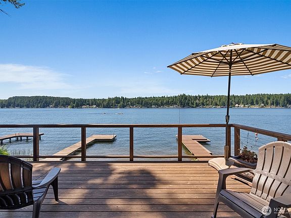 5th image of 1321 E Mason Lake Drive E