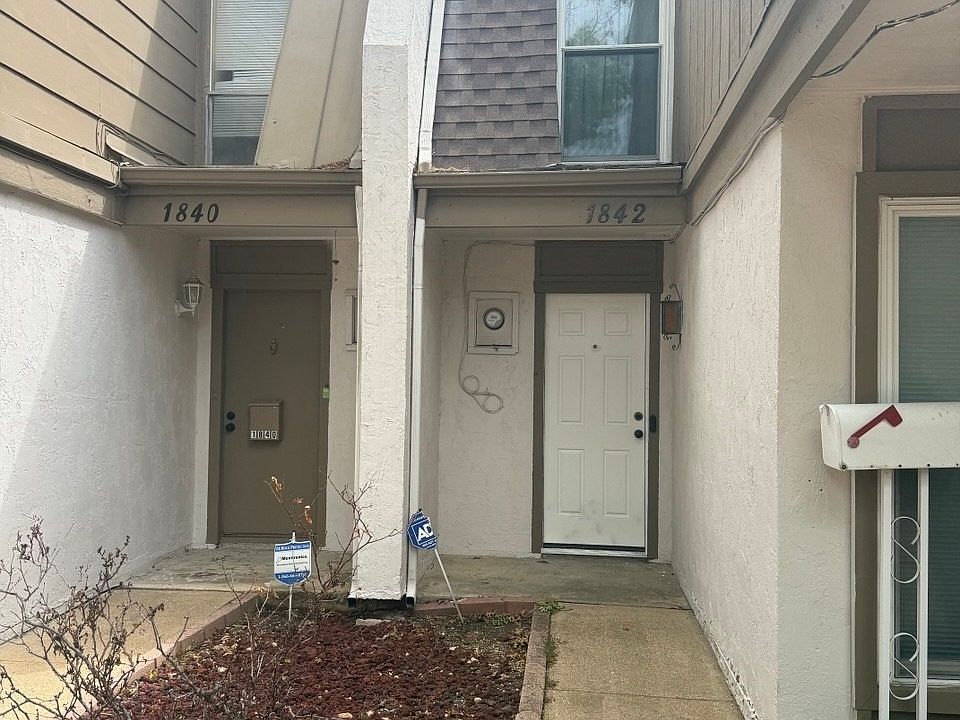 1st image of 1842 Place One Ln
