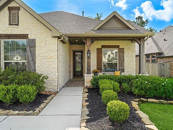 3rd image of 126 Trophy Canyon Dr