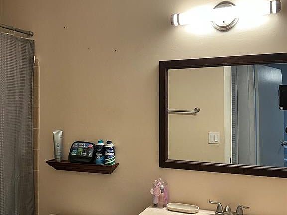2nd image of 12900 SW 13th Mnr #12900