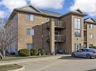 620 Colton Cir NE UNIT 10, Cedar Rapids, IA 52402