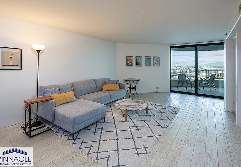 66 Queen St #2803 — Photo 3