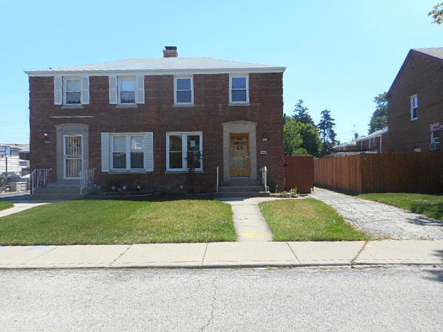 1st image of 5309 N Oconto Ave #1