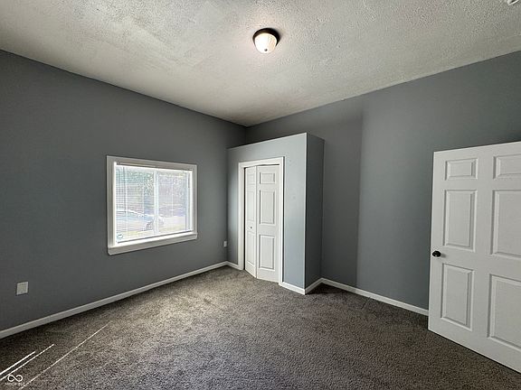 5th image of 1442 Laurel St