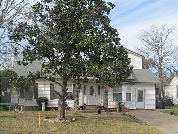 2nd image of 5036 Fairfax St
