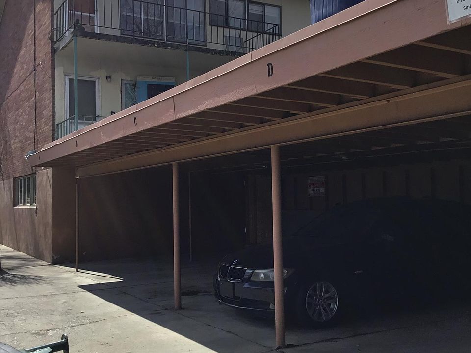 1st image of 1906 W Pacific Ave #10