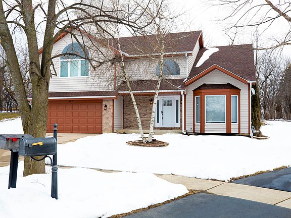 2nd image of 487 Iron Horse Ct