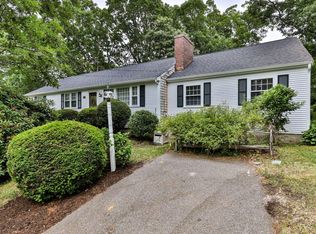 12 Waggon Rd, Yarmouth Port, MA 02675