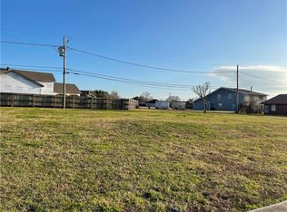 2431 Jamie Ct, Violet, LA 70092