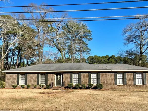 1202 Buena Vista Dr, Dothan, AL 36303