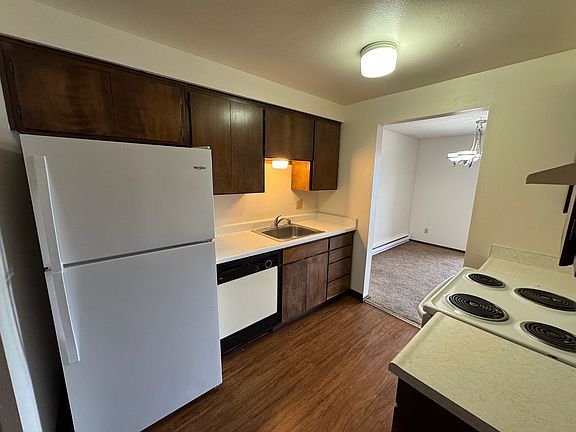 5th image of 210 N 15th St #10