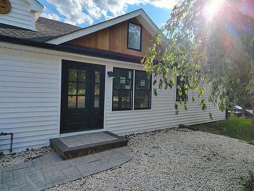 14 East Ave Photo 1
