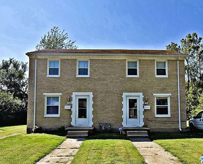1st image of 1309-1311 W Cedarview Dr