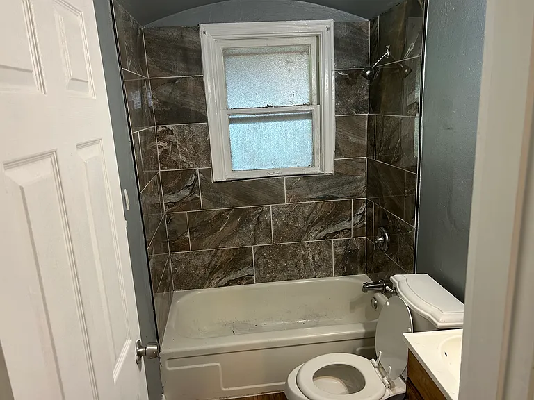 10082 Dorothy Ave — Photo 10