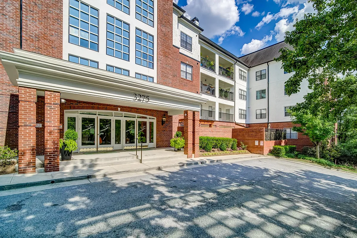 Building Photo - 3275 Lenox Rd NE #407