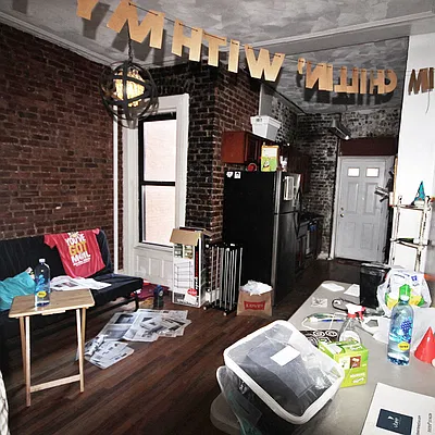 Rented by Nooklyn NYC LLC | media 21