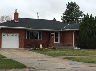 920 Black Hills Ave, Alliance, NE 69301