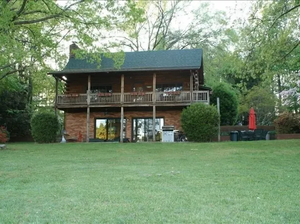 9350 Legrand Dr, Terrell, NC 28682