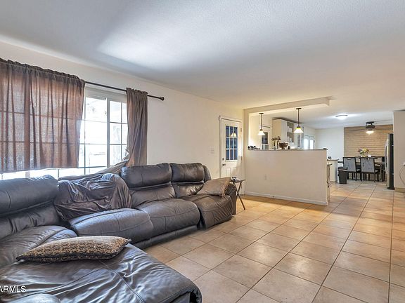 4th image of 3141 W DESERT COVE Avenue