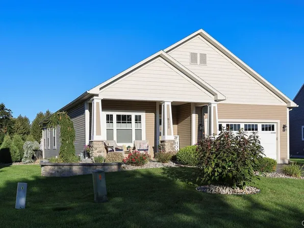 8193 Fenimore Ct, Liverpool, NY 13090