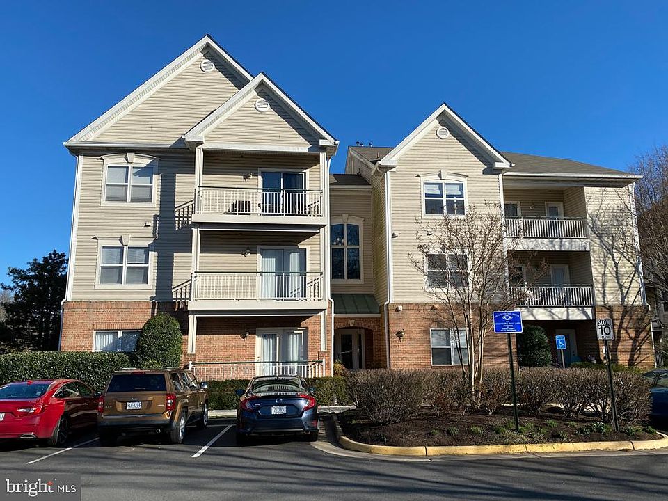 1st image of 6555 Grange Ln Unit 404