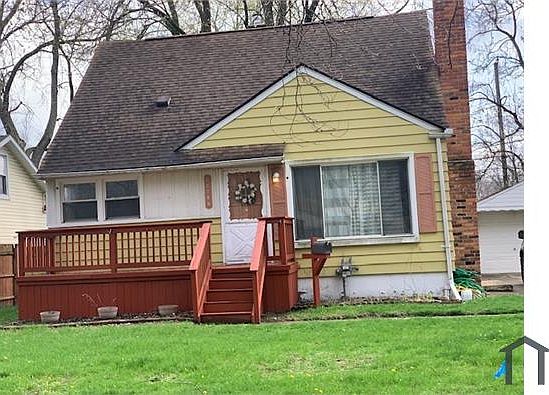 1st image of 32285 Florence St