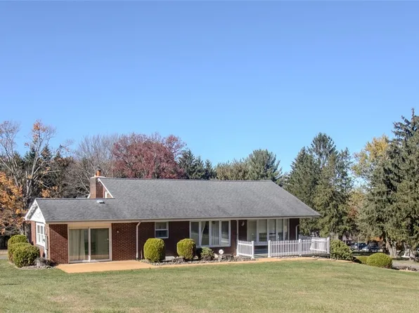 307 Snively Rd, Mount Pleasant, PA 15666