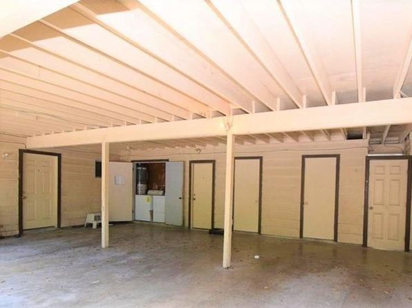 3304 Tom Green St APT A