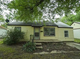 853 S Pinecrest Ave, Wichita, KS 67218